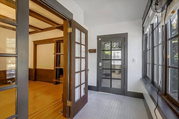 2BR/2BA Duplex on Westall Avenue · Oakland photo 5