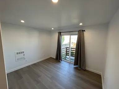 1BR/1BA Single Family House on Ortega St · San Francisco photo 5