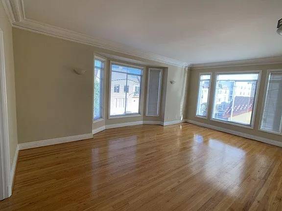 1BR/1BA Apartment on Jones Street · San Francisco photo 2