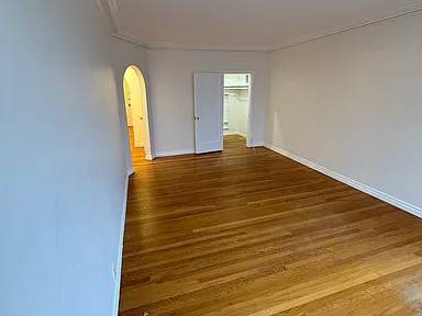 0BR/1BA Apartment on Beach St · San Francisco photo 4