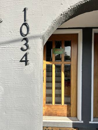 Duplexs on Sunnyslope Avenue · Oakland photo 5