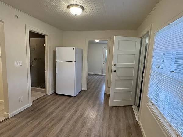 1BR/1BA Single Family House on Wheeler St · Santa Rosa photo 4