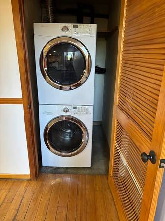 2BR/1BA Apartment · San Mateo photo 5