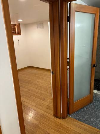 2BR/1BA Apartment · San Mateo photo 2