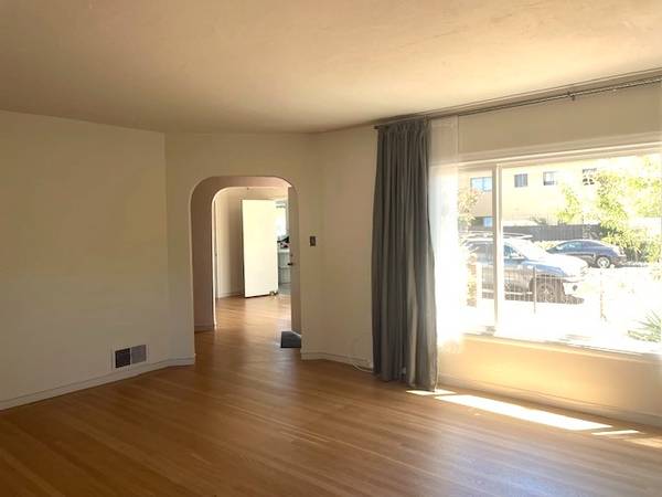 3BR/1BA Single Family House on 2nd St · Novato photo 3