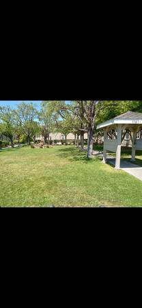 2BR/1BA Apartment · Alameda photo 4