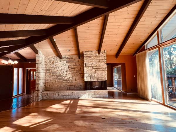 4BR/2BA Single Family House on Country Ln · Pleasanton photo 5