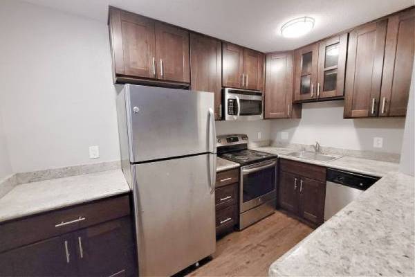 1BR/1BA Apartment · Hayward photo 4