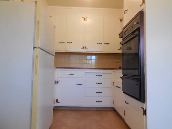 2BR/1BA Apartment on Josephine St. · Berkeley photo 2