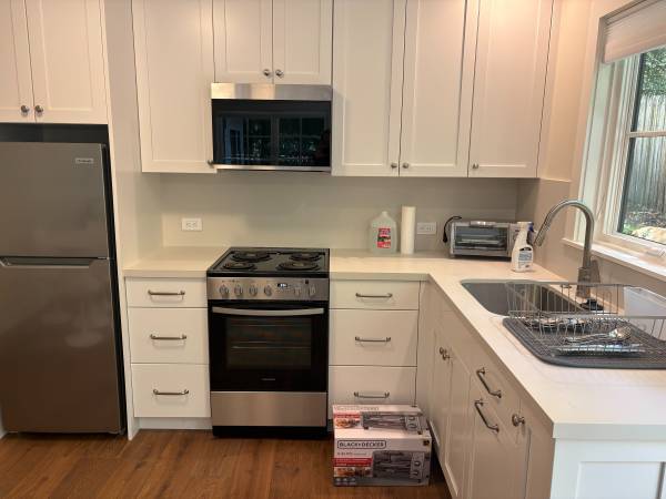 1BR/1BA In-Law · Mill Valley photo 3