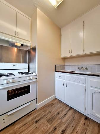 Apartments on S. 8th St · San Jose photo 5