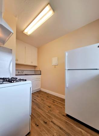 Apartments on S. 8th St · San Jose photo 3