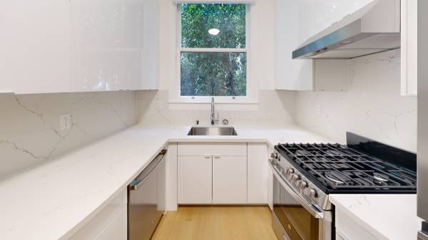 Apartments on Duboce Ave · San Francisco photo 3