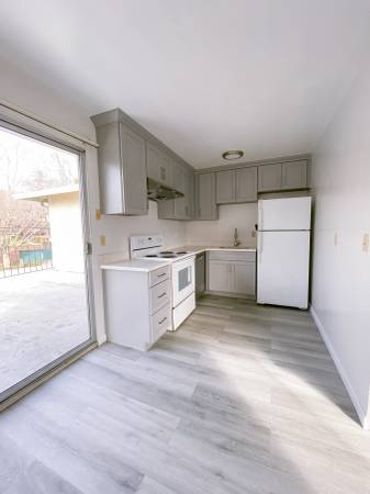 Spacious Two Story Albany Home Two Blocks to Solano Ave photo 4