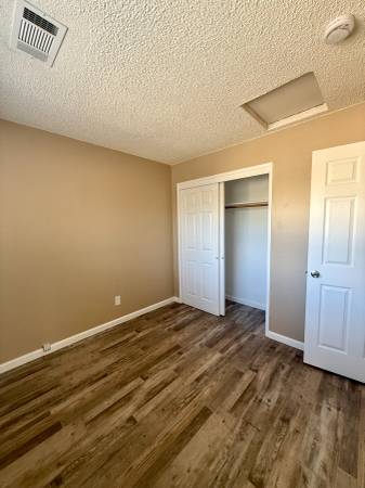 2BR/1BA Apartment · Pleasanton photo 3