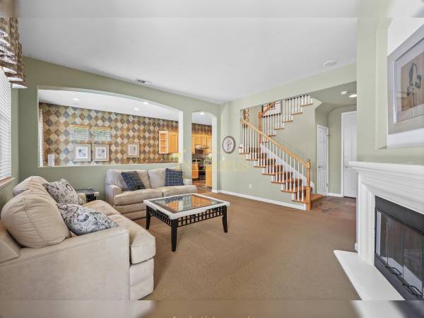 Houses on Gullane Way · Gilroy photo 3