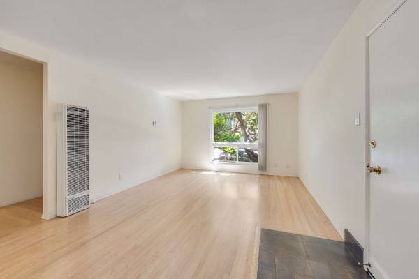 2BR/1BA Apartment · Richmond photo 5