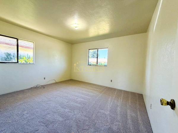 Houses on La Sierra Way · Gilroy photo 5