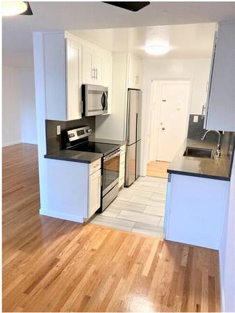 1BR/1BA Apartment · San Mateo photo 3