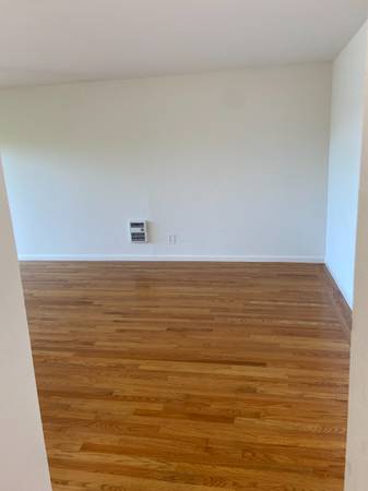 1BR/1BA Apartment · San Mateo photo 5