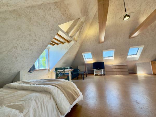 0BR/1BA Loft on Stuart Street · Berkeley photo 5