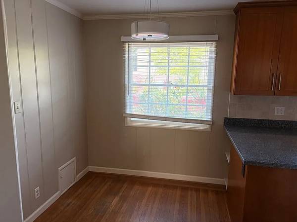 1BR/1BA Duplex on Crane St · Menlo Park photo 3