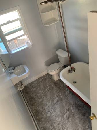 0BR/1BA In-Law · Santa Rosa photo 4