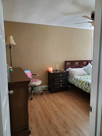 2BR/1BA Apartment · Vallejo photo 4
