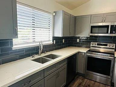23460 Lakeridge Ave Hayward, CA 94541 photo 4
