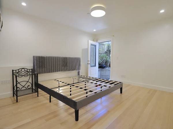 3BR/3BA Duplex on Chattanooga St · San Francisco photo 2