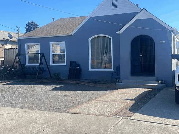 2254 107th Ave Oakland, CA 94603 photo 3