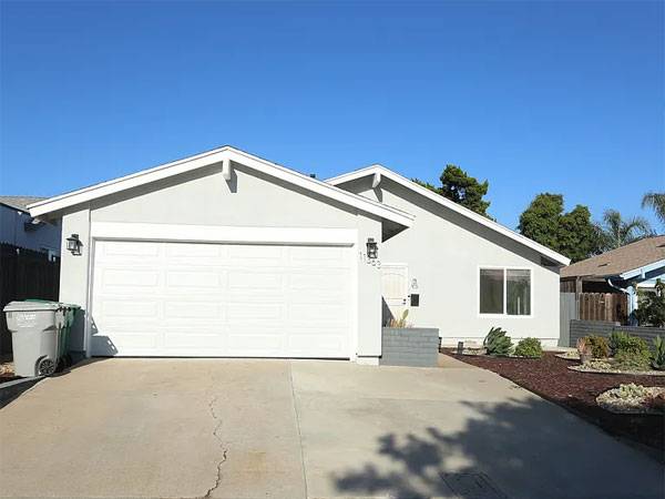 3BR/2BA Single Family House on Lockwood Ave · Fremont photo 2
