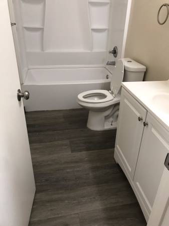 Apartments on Eigleberry St · Gilroy photo 3