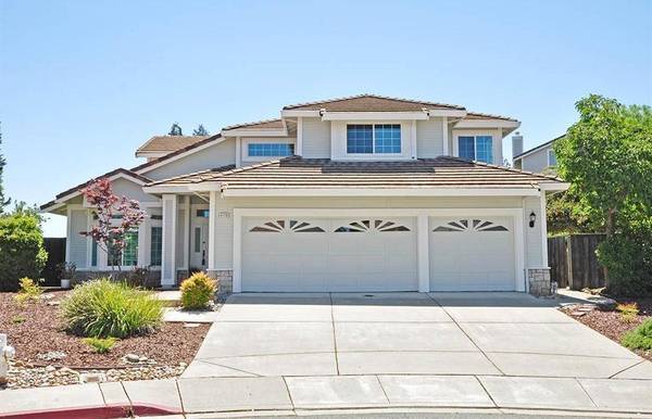 4BR/3BA Single Family House on Blackburn Peak Ct · Antioch photo 2