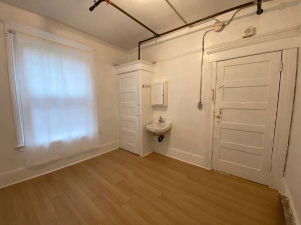 1BR/1BA Apartment on Santa Fe Ave Near W Richmond Ave · Richmond photo 4