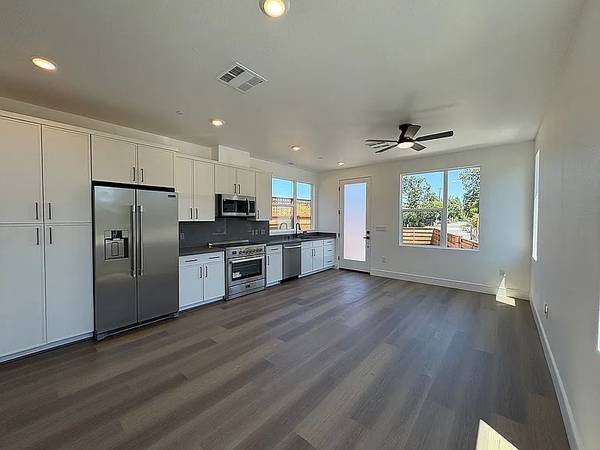 1BR/1BA In Law Adu on Tecado Dr · Santa Rosa photo 2