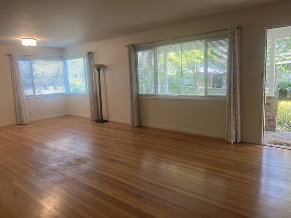 1BR/1BA Apartment · Lafayette photo 4