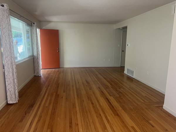 1BR/1BA Apartment · Lafayette photo 3