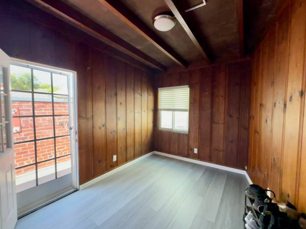 2BR/1BA Apartment · Berkeley photo 3
