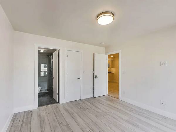 Ideal For Remote Work 1br Apartment for Rent photo 3