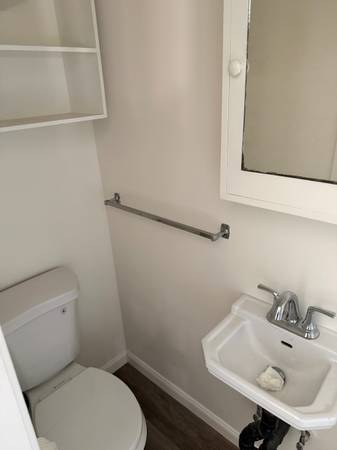 0BR/1BA Apartment · Berkeley photo 5