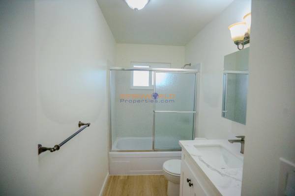 2BR/2BA Apartment · San Leandro photo 4