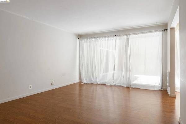398 Adams Street, Oakland, CA 94610 photo 4