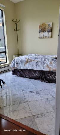 2BR/1BA Apartment · Emeryville photo 3