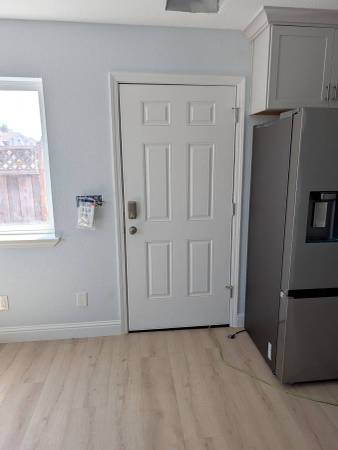 2BR/2BA In Law Adu on Mendenhall Ct · Pleasanton photo 5
