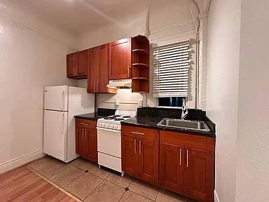 Apartments on Ofarrell St · San Francisco photo 5