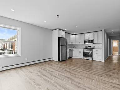 2BR/1BA Duplex on Blackburn St · Santa Cruz photo 3