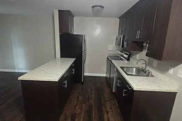 Grand Lake Terrace Apartments photo 3