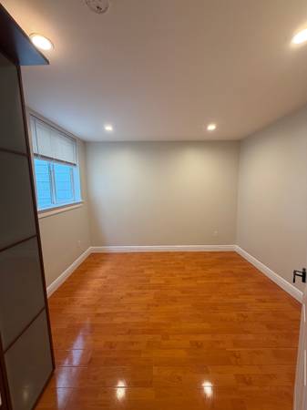 537 33rd St Oakland, CA 94609 photo 5