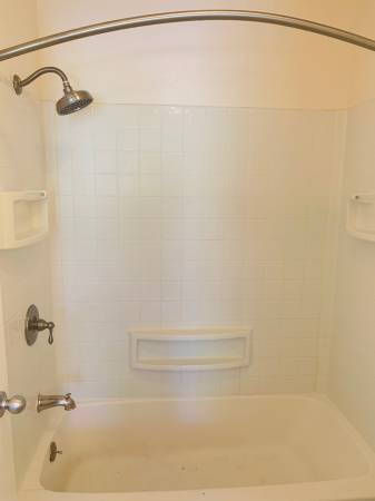 1BR/1BA Condo · Pinole photo 3